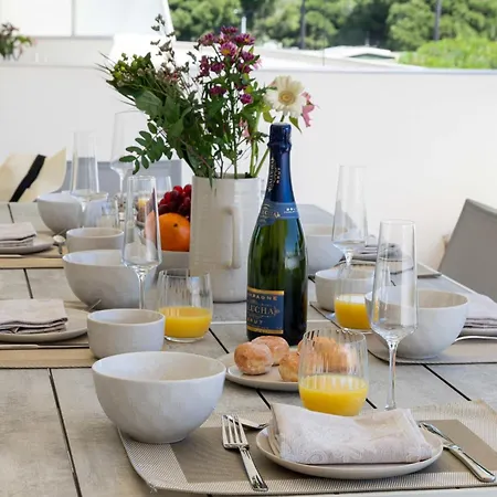 3-br With Sea View & Terrace La Croisette