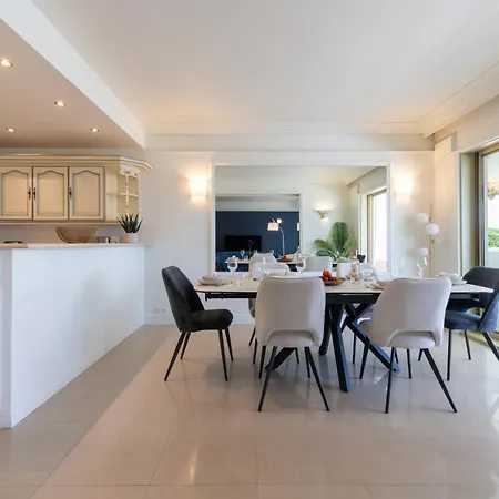 Apartment 3-br With Sea View & Terrace La Croisette Cannes