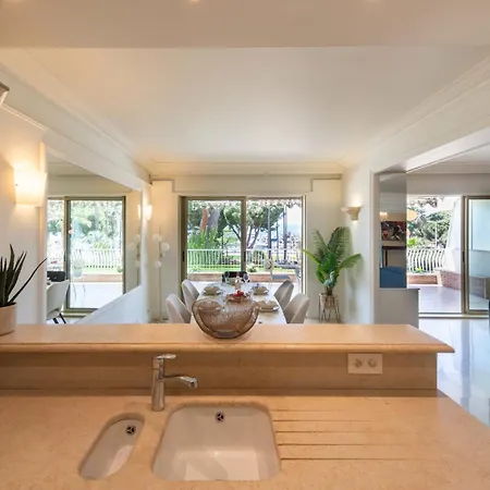 3-br With Sea View & Terrace La Croisette 公寓 戛纳