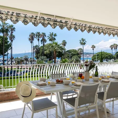 3-br With Sea View & Terrace La Croisette 戛纳
