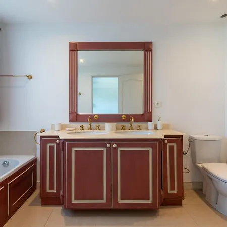 3-br With Sea View & Terrace La Croisette Apartamento